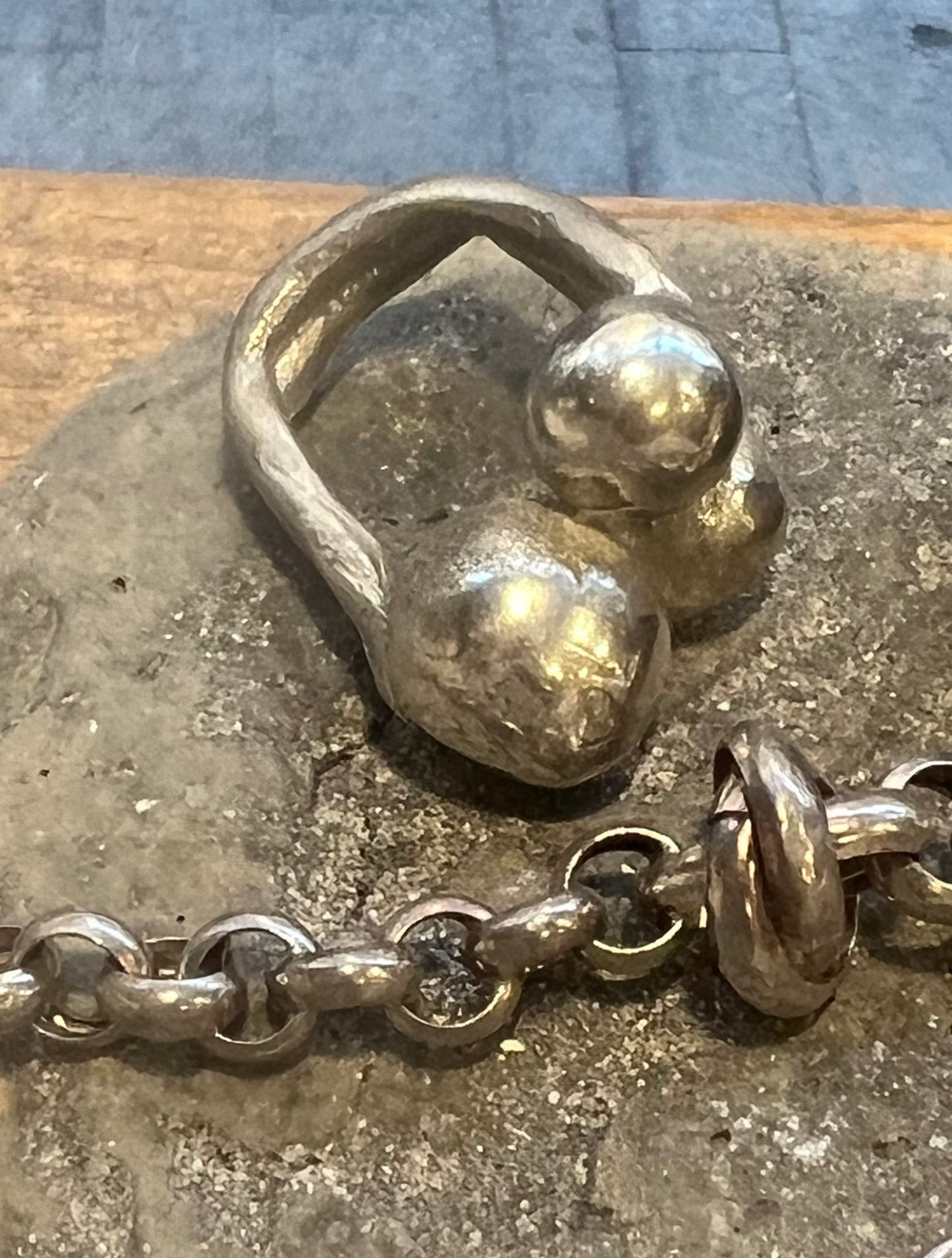 AP/ ANILLO TRES ESFERAS PLATA