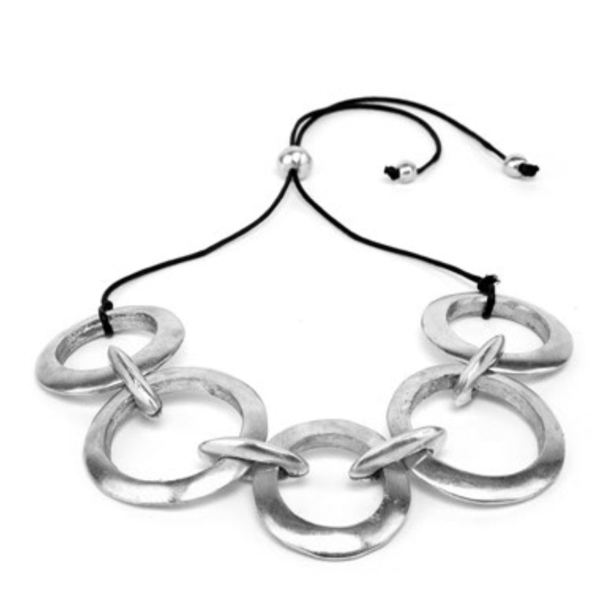 Collar 5 argollas