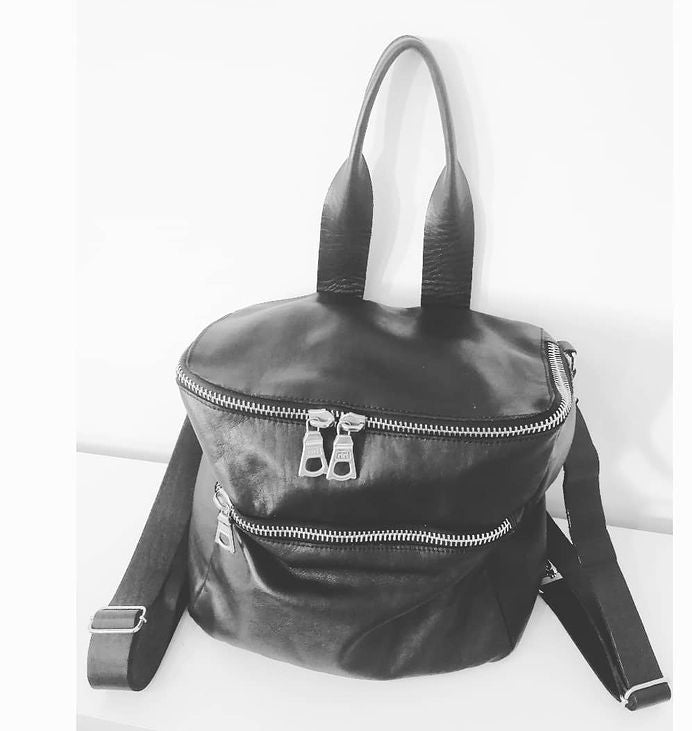 MOCHILA DE PIEL