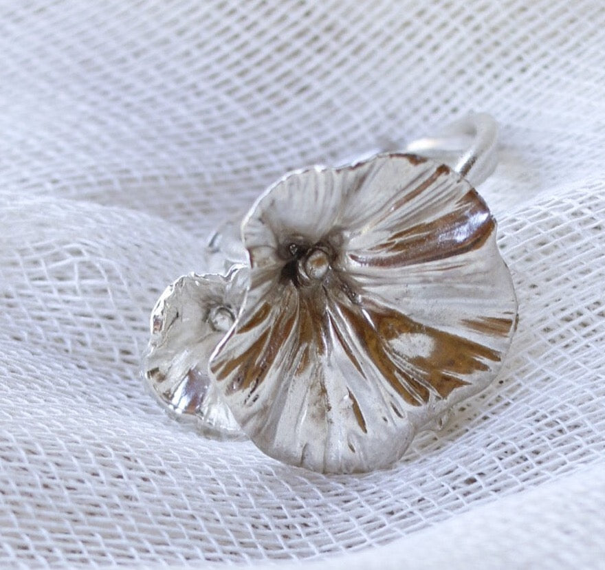AP/ ANILLO FLORES