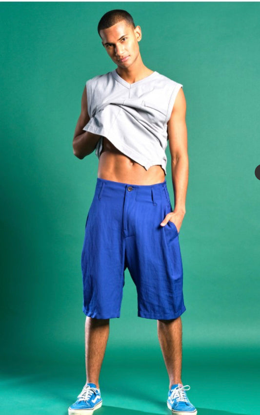 SYNGMAN CUCALA Bermuda larga con pinzas. S23 562