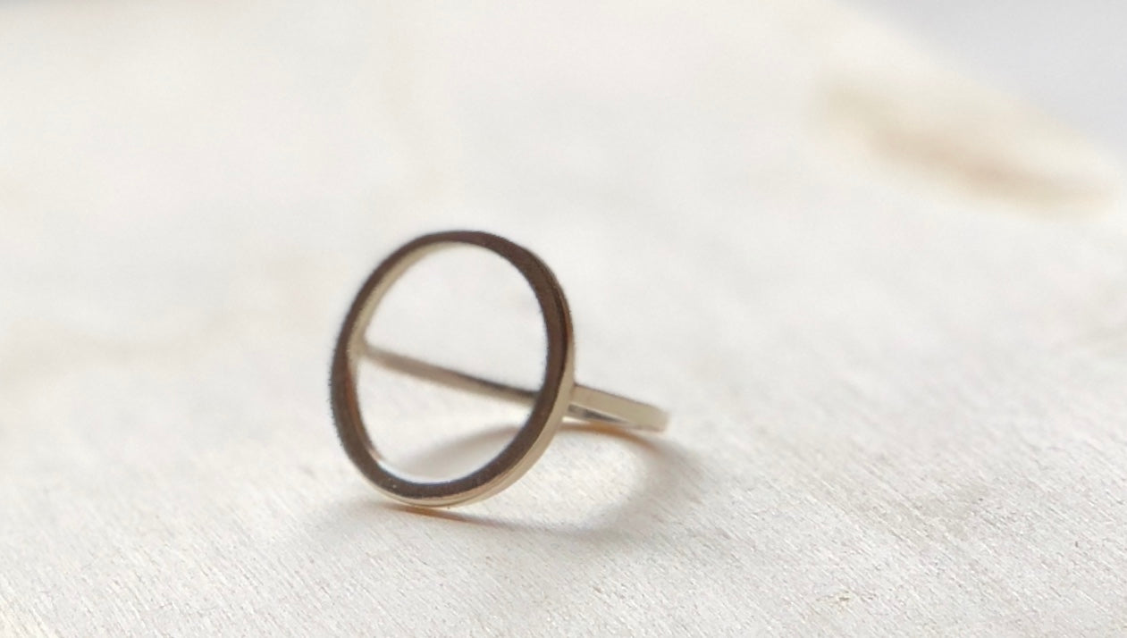 AP/ ANILLO SUTILEZA