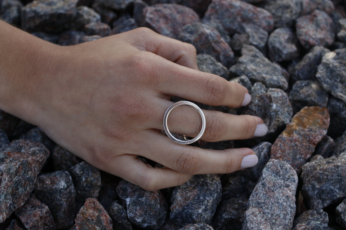 AP/ ANILLO SUTILEZA