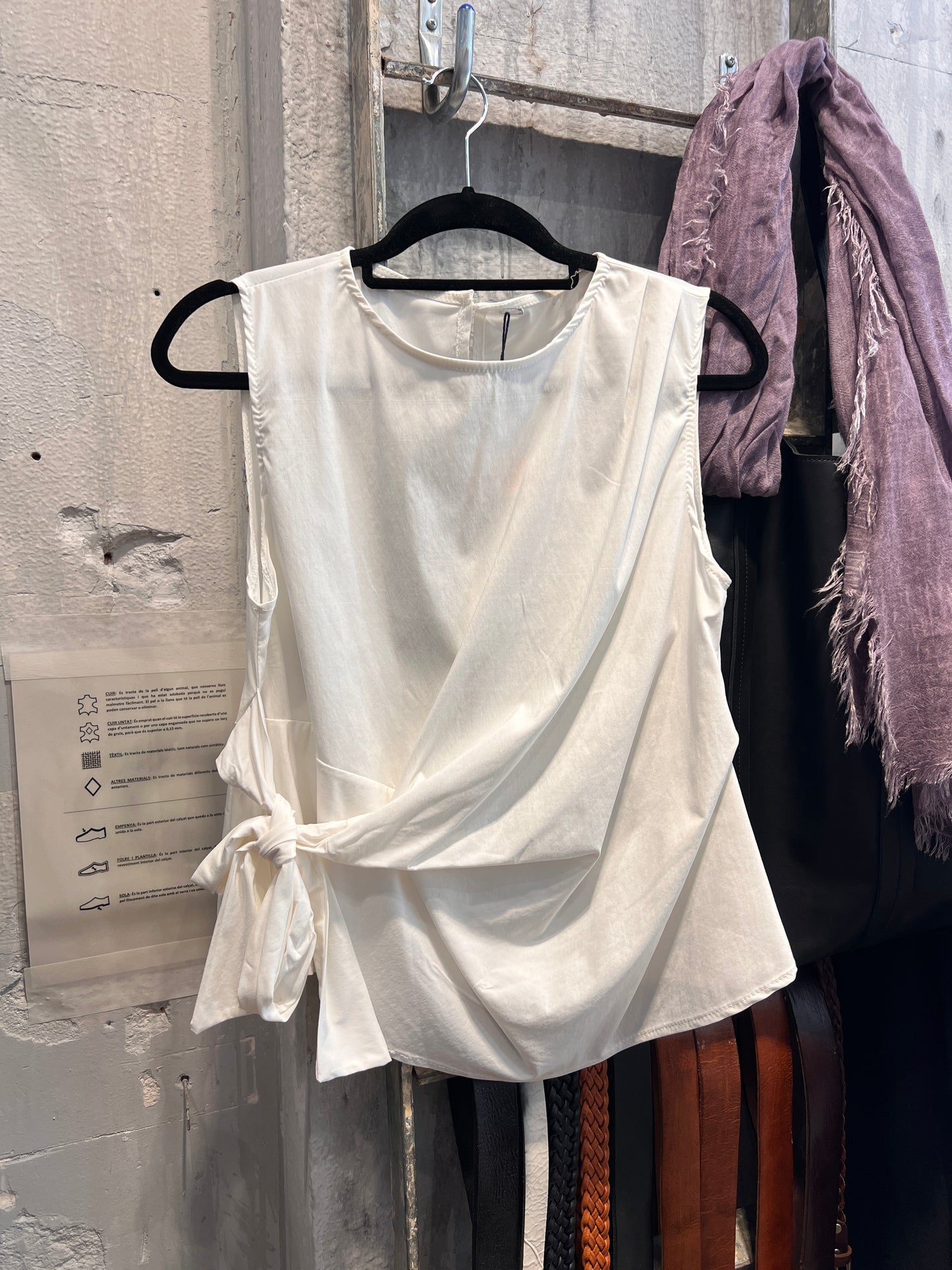 AMELIA CAMISETA CON LAZO