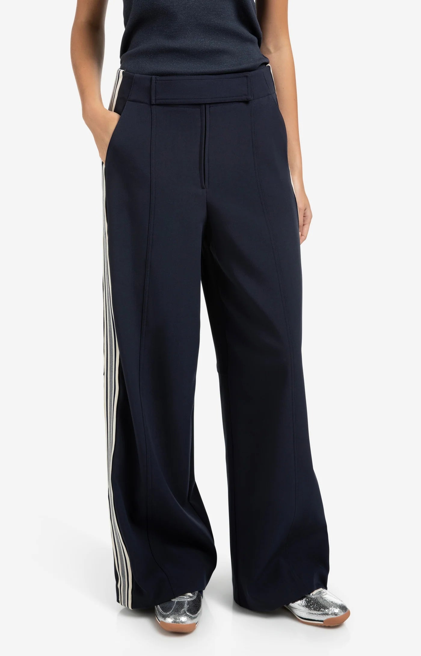 YAYA PANTALON CINTURA ALTA CON RAYAS 01 301215