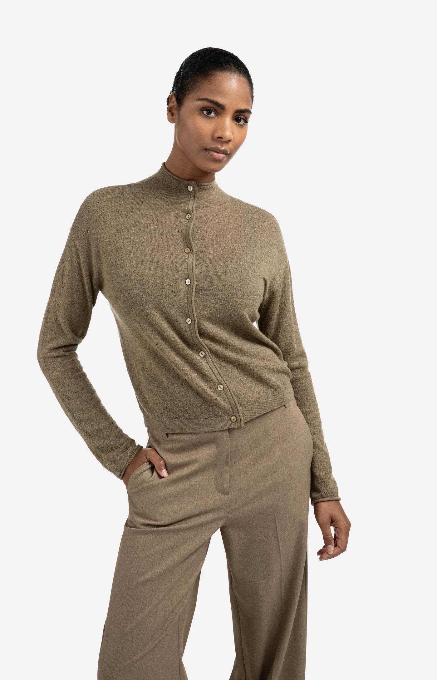 YAYA SWEATER DE HILO 01 010123